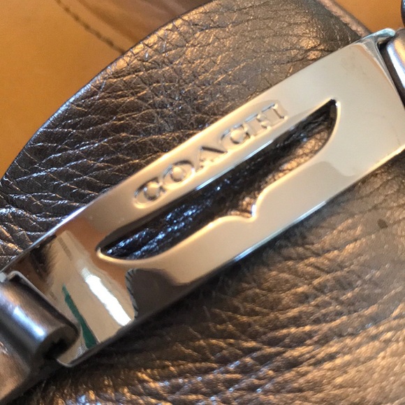 Coach flats w rubber soles, metallic silver like - Picture 5 of 7